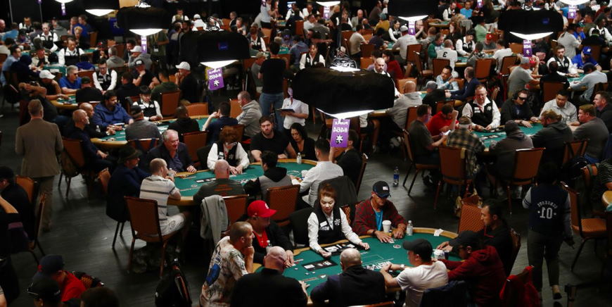 global poker industry